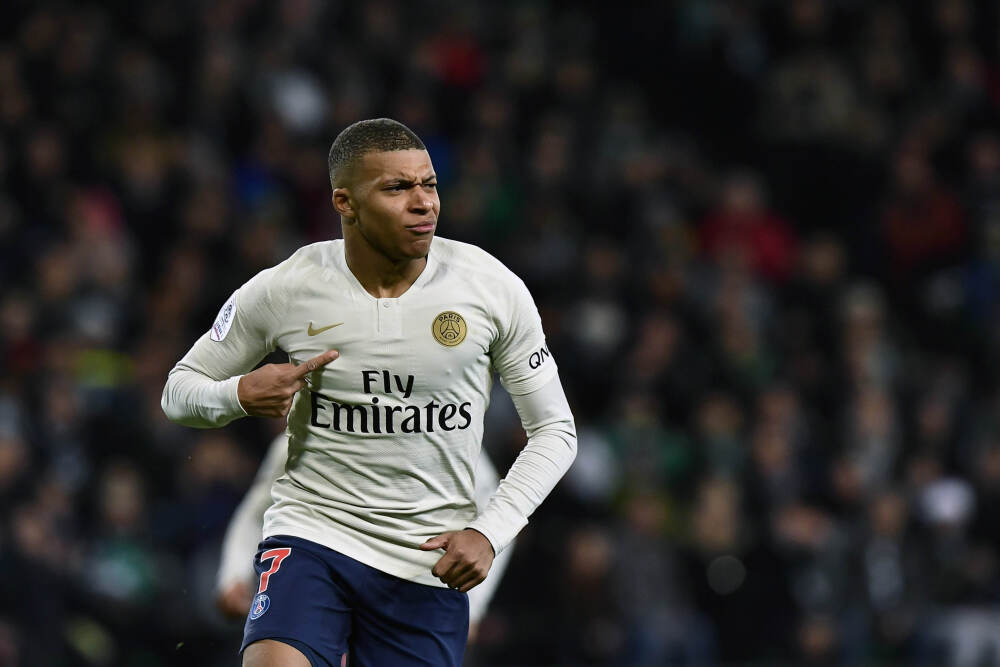 这个特展“含金量”超标！在粤博体验科威特王室的生活